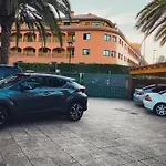 Elegant And Peaceful Aparments With Pool And Garden Puerto de la Cruz (Tenerife)
