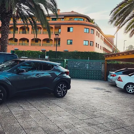 Elegant And Peaceful Aparments With Pool And Garden Puerto de la Cruz (Tenerife)