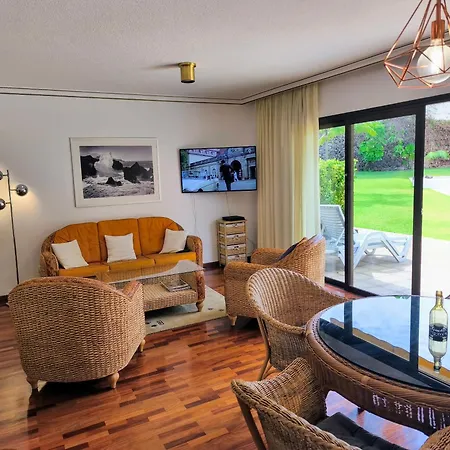 Elegant And Peaceful Aparments With Pool And Garden * Puerto de la Cruz (Tenerife)
